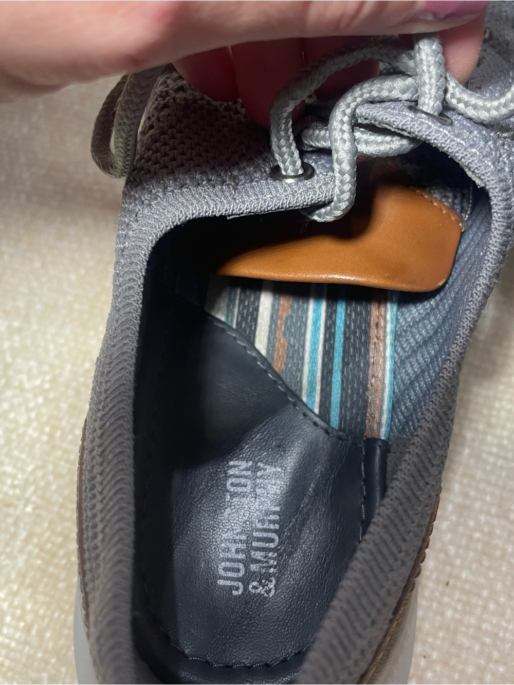 Johnston & Murphy Kids Gray Knit Slip-On Sneakers with Tan Heel Accent size 3.5 - Picture 6 of 11